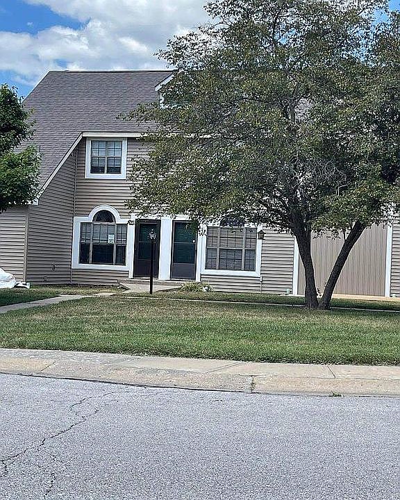 1st image of 1164 Hampton Ln