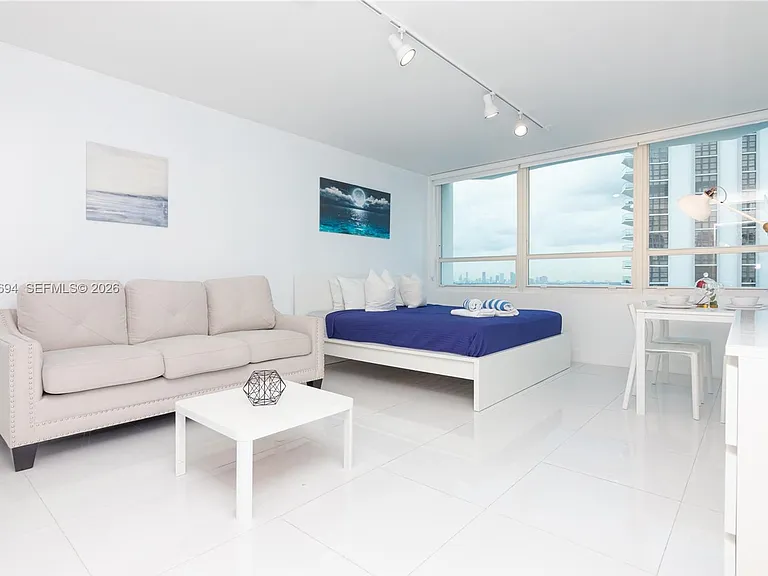 5445 Collins Ave #908 — Photo 1