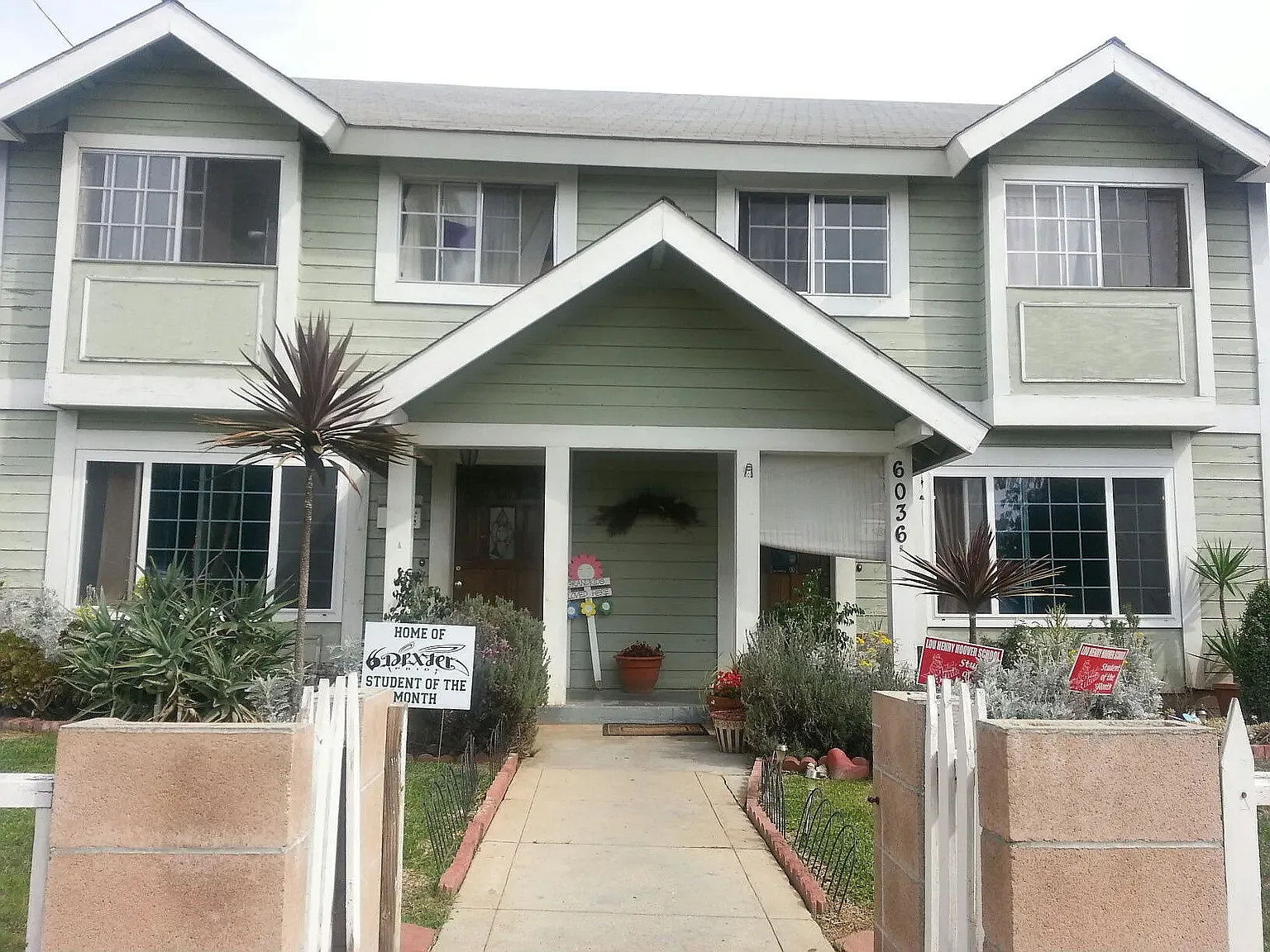 3 bed, 2.5 bath, 1320 sqft, $3,200 — Photo 1