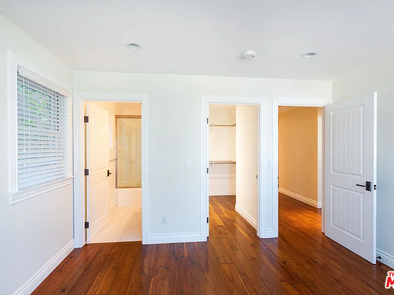 702 Pacific Ave — Photo 26