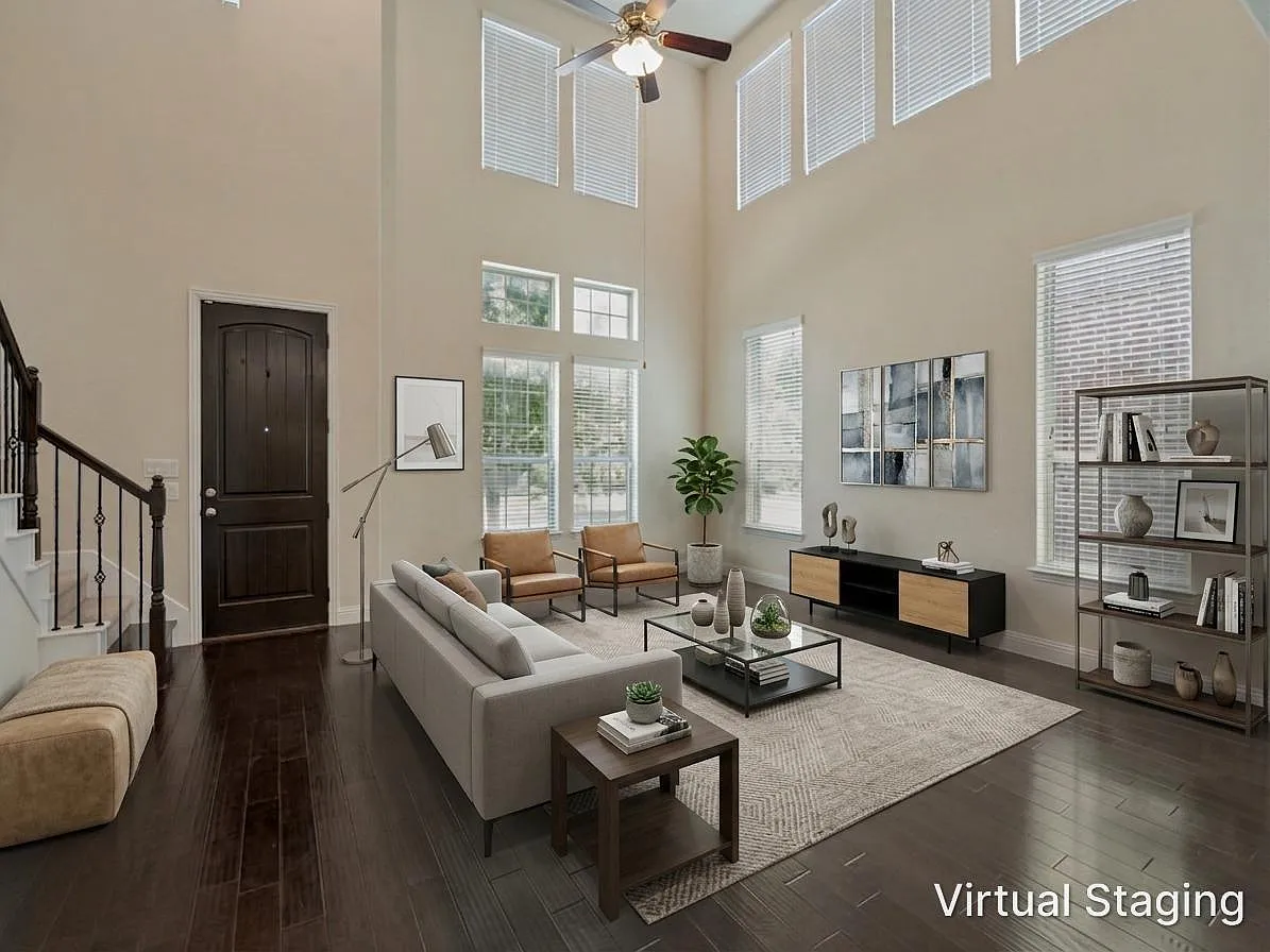 3 bed, 2.5 bath, 2039 sqft, $2,525 — Photo 3