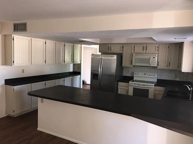 2560 N Water Pl — Photo 22