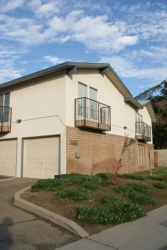 4861 E University Ave #203 Photo 1
