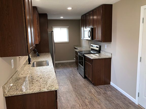 2nd image of 11729 Chandellay Dr
