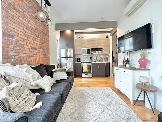 Rented by Doorway NYC, LLC | media 15