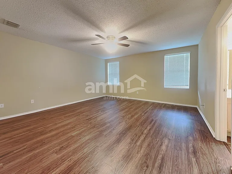 5200 Emmeryville Ln — Photo 9