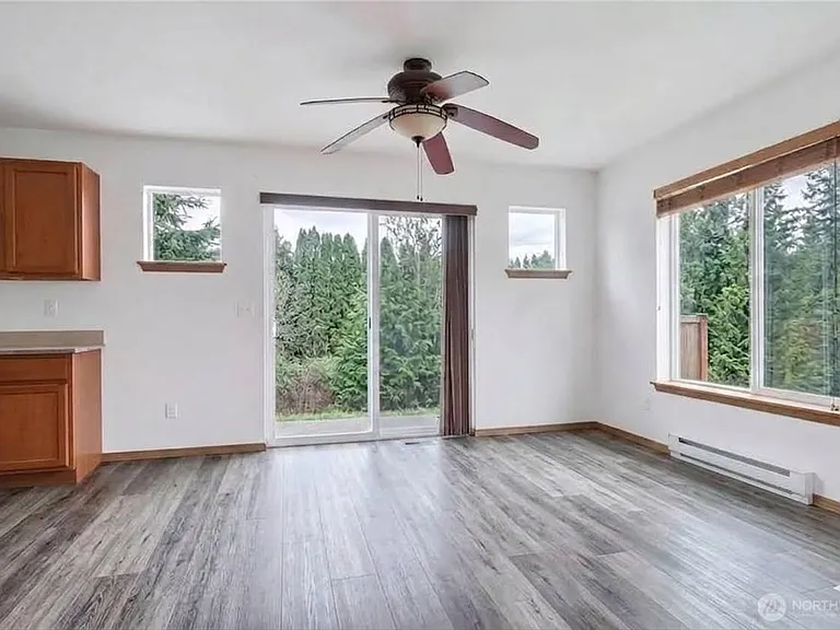 10066 Terra Glenn St SE — Photo 7