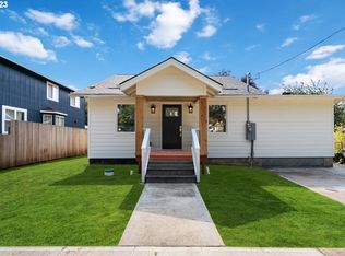 711 W 24th St, Vancouver, WA 98660