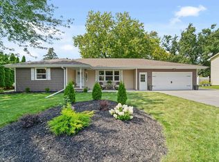 1312 Frances Way, Menasha, WI 54952