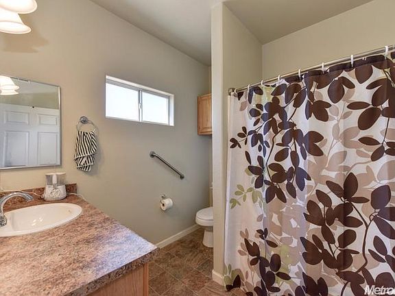 3rd image of 501 Gibson Dr APT 2122