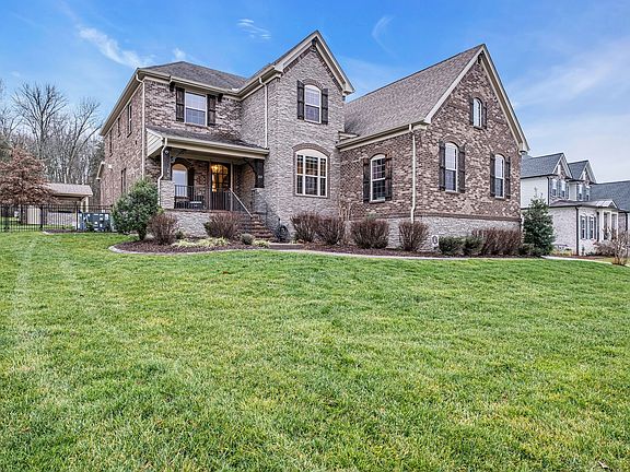 3rd image of 205 W Chandler Ct