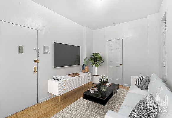 1st image of 429 E 65th St APT 28