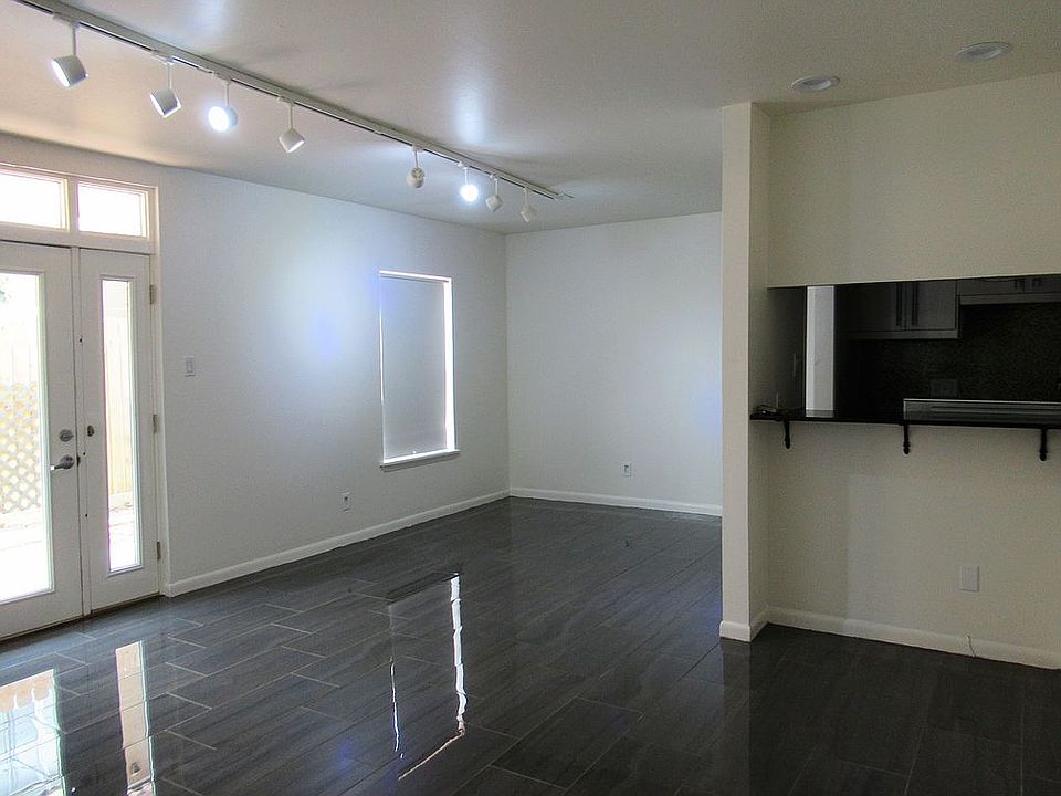Livingroom and diningroom