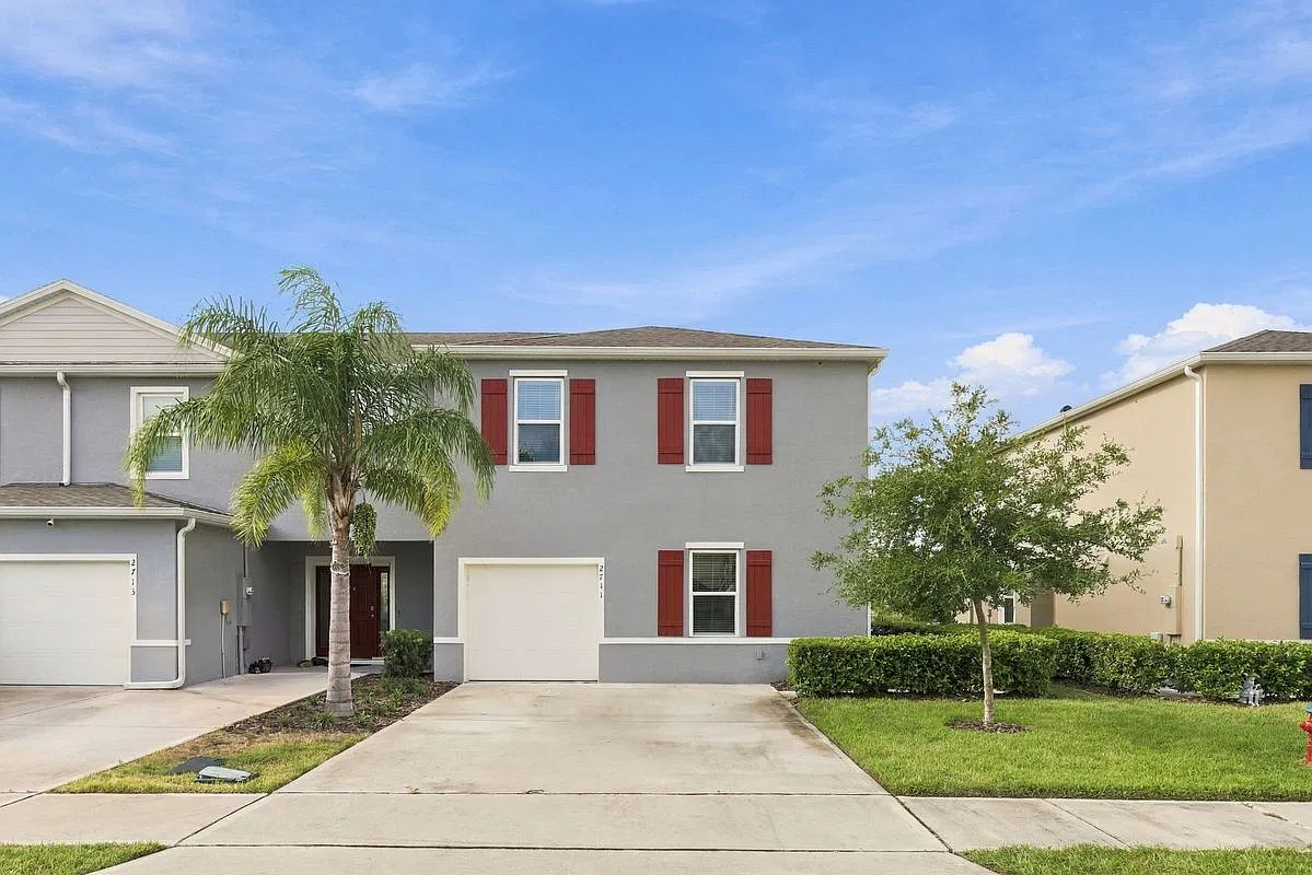 3 bed, 2.5 bath, 1840 sqft, $2,500 — Photo 1