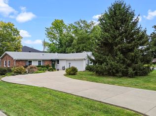 121 Blue Fields Rd, Blue Ridge Manor, KY 40223