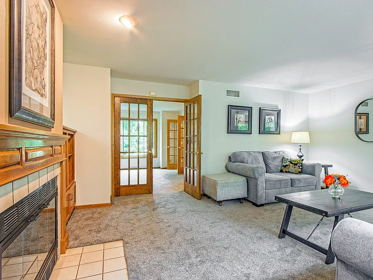 7126 New Washburn Way — Photo 33