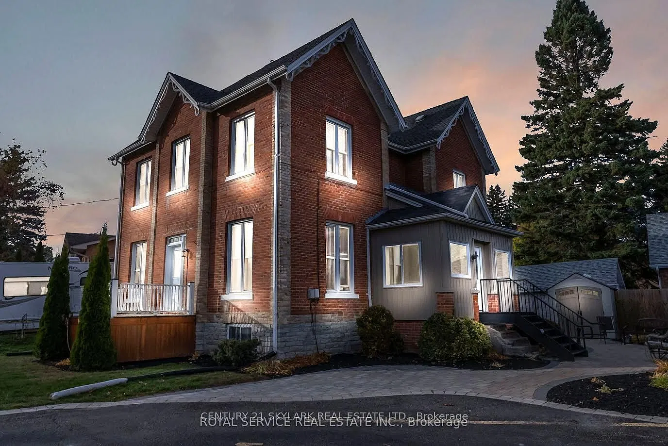 1 bed, $1,699 — Photo 1