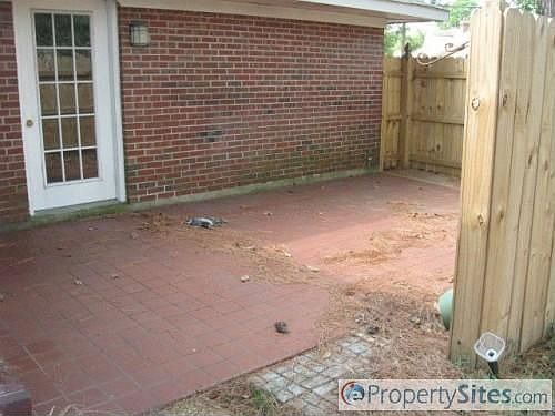 2nd image of 4601 Haywood Dr