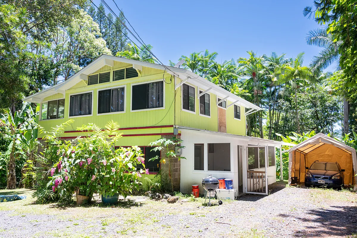 Building Photo - 65 Kalo Rd