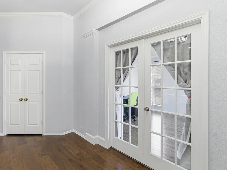 2707 Rocky Creek Dr — Photo 9