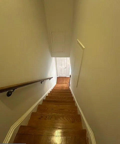 7412 Hallcrest Dr — Photo 11