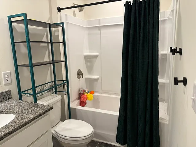1429 Three Horses Ln — Photo 24