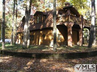 5781 E 48th St, Newaygo, MI 49337