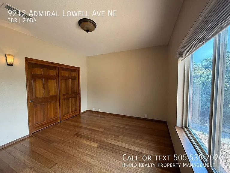 9212 Admiral Lowell Ave NE — Photo 13