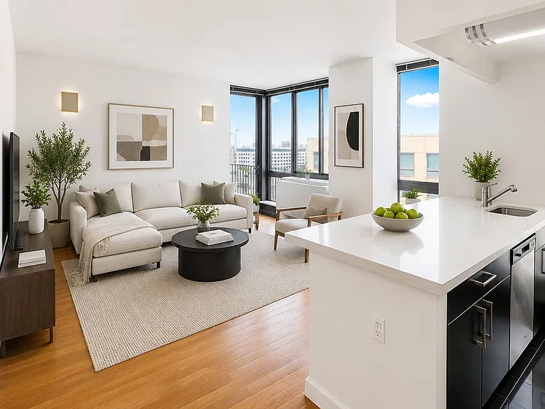 257 Gold St #PHN — Photo 3