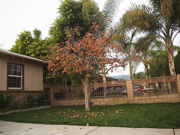 2nd image of 7386 Lynwood Way