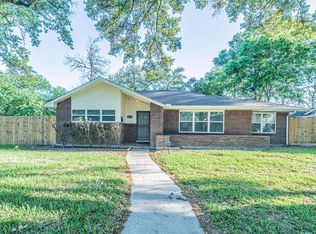6003 De Moss Dr, Houston, TX 77081