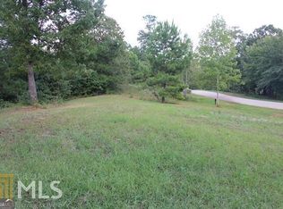 334 Edgewater Trl S, Toccoa, GA 30577