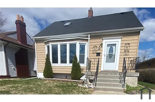 34 Elizabeth St Photo 1