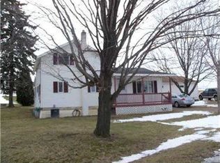 2800 E Hirtzel Rd, North East, PA 16428