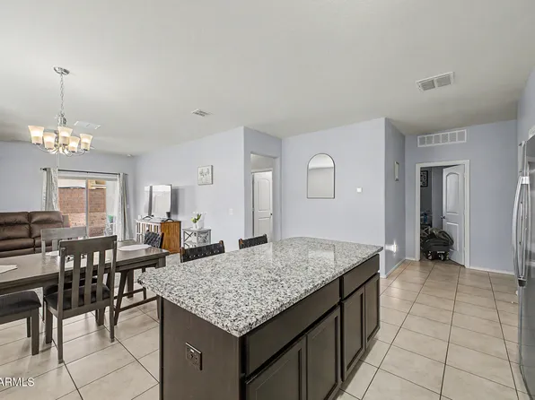 7087 S BLUE HILLS Drive, Buckeye, AZ 85326