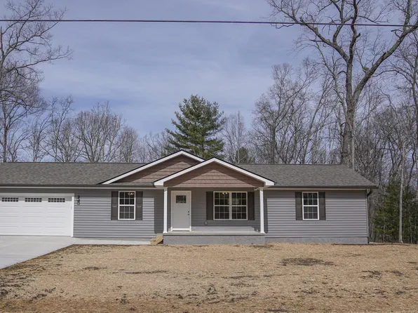 9225 Hondo Dr, Crossville, TN 38572