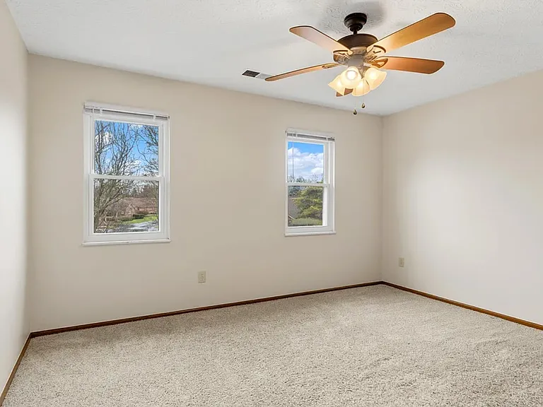 5915 Ballymead Blvd — Photo 11