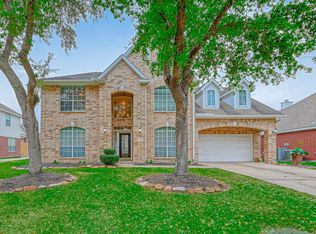 11314 Bucks Bridge Ln, Sugar Land, TX 77498