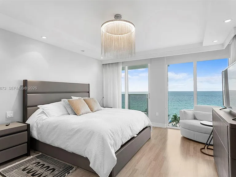 19111 Collins Ave #604 — Photo 19