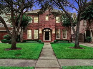 3754 Carlon St, Houston, TX 77005