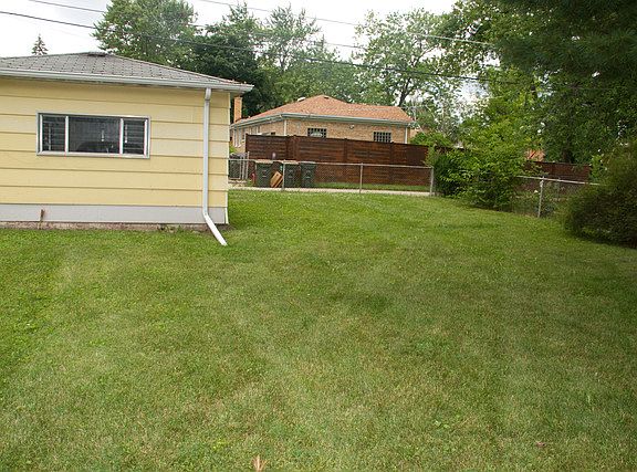 5th image of 8150 N Ozanam Ave