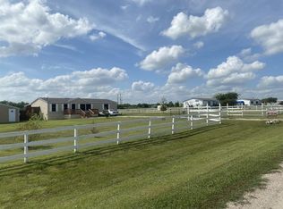 135 County Road 2133, Valley View, TX 76272