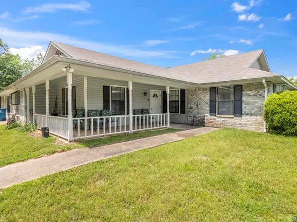 107 Steven Dr, Longview, TX 75603