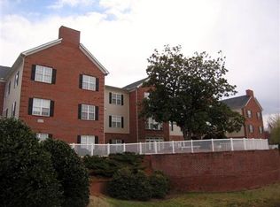522 College Rd APT 105, Greensboro, NC 27410