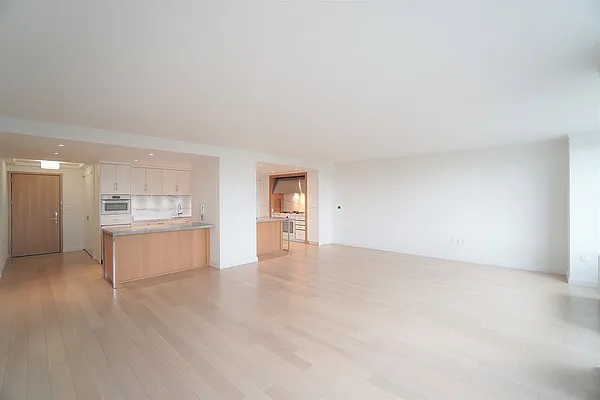 Rented by Renetta Real Estate | media 55