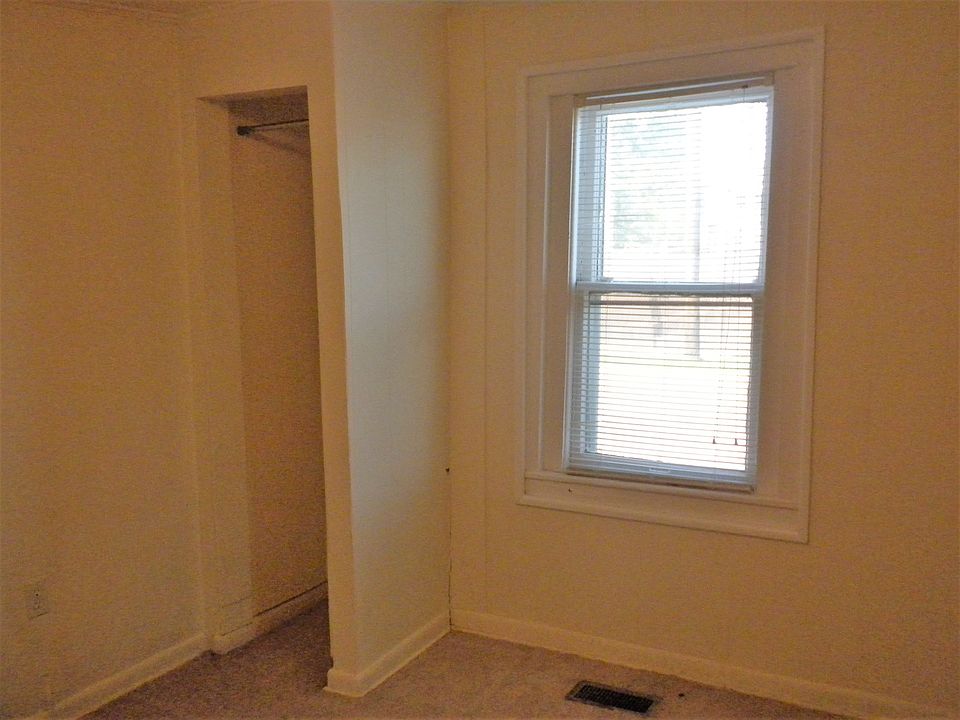 1201 E. Ash Apartment Rentals Columbia, MO Zillow