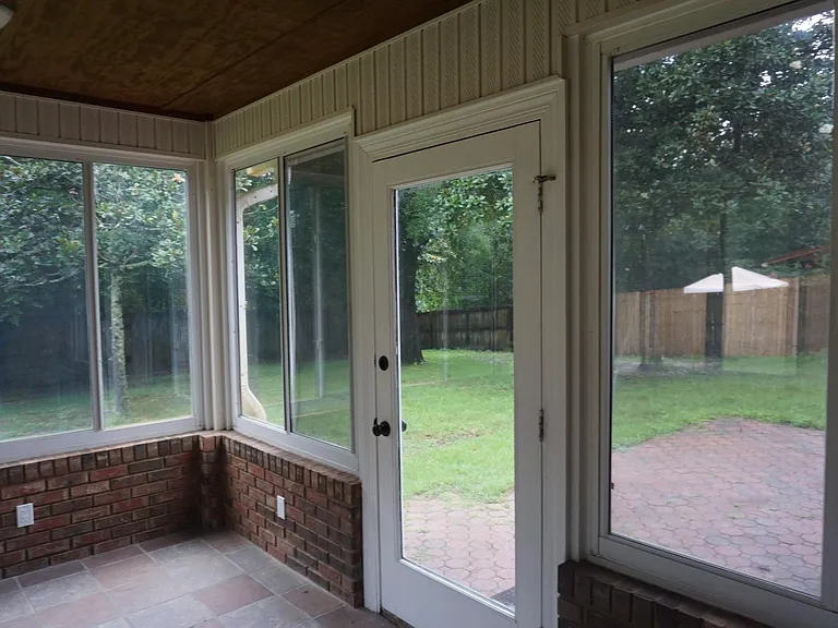 5 Neptune Dr — Photo 37