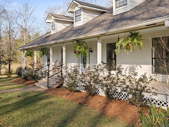 5th image of 9821 Bank Street Ext