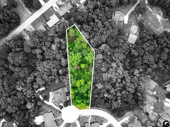 4008 Falls Creek Dr, Longview, TX 75605