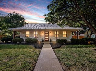 405 Sunset St, Fredericksburg, TX 78624